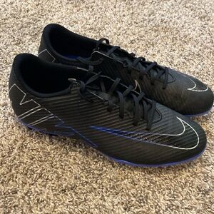 Adult Nike Mercurial Vapor 15 Molded soccer cleats men’s 9 1/2 great condition